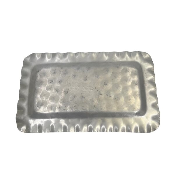 Cromwell Hand Wrought Hammered Aluminum Tray Vintage Decor - Picture 4 of 4